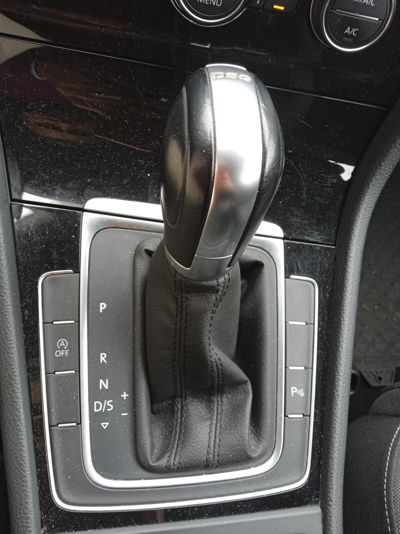 Volkswagen Golf TSI HIHGLINE 17" SENS PARK DOPPI NAVY CRUISE CONTROL SEDILI SPORTIVI IN ALCANTARA