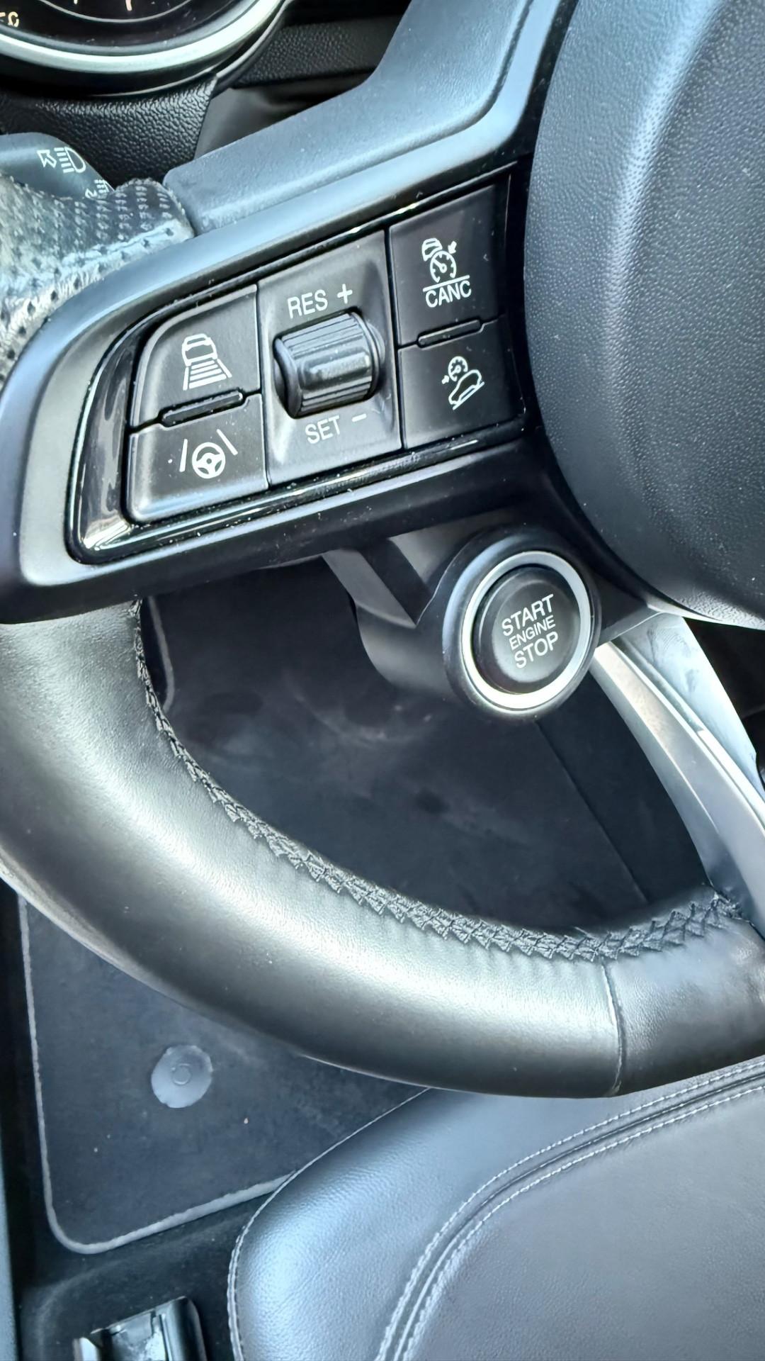 Alfa Romeo Stelvio 2.2 Turbodiesel 210 CV AT8 Q4 Veloce