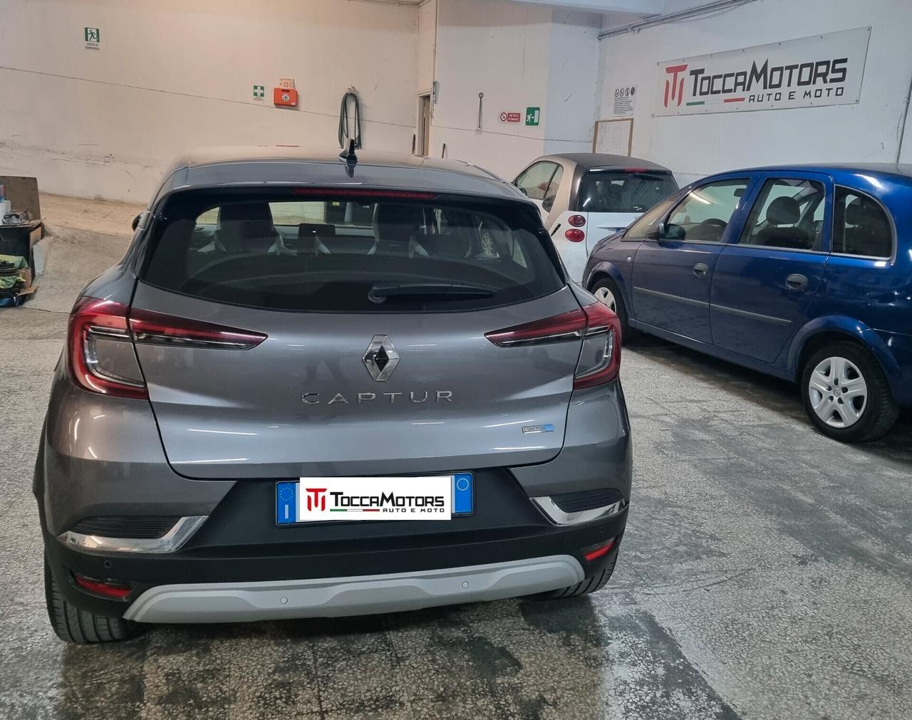 Renault Captur Plug-in Hybrid E-Tech 160 CV Intens IVA ESPOSTA