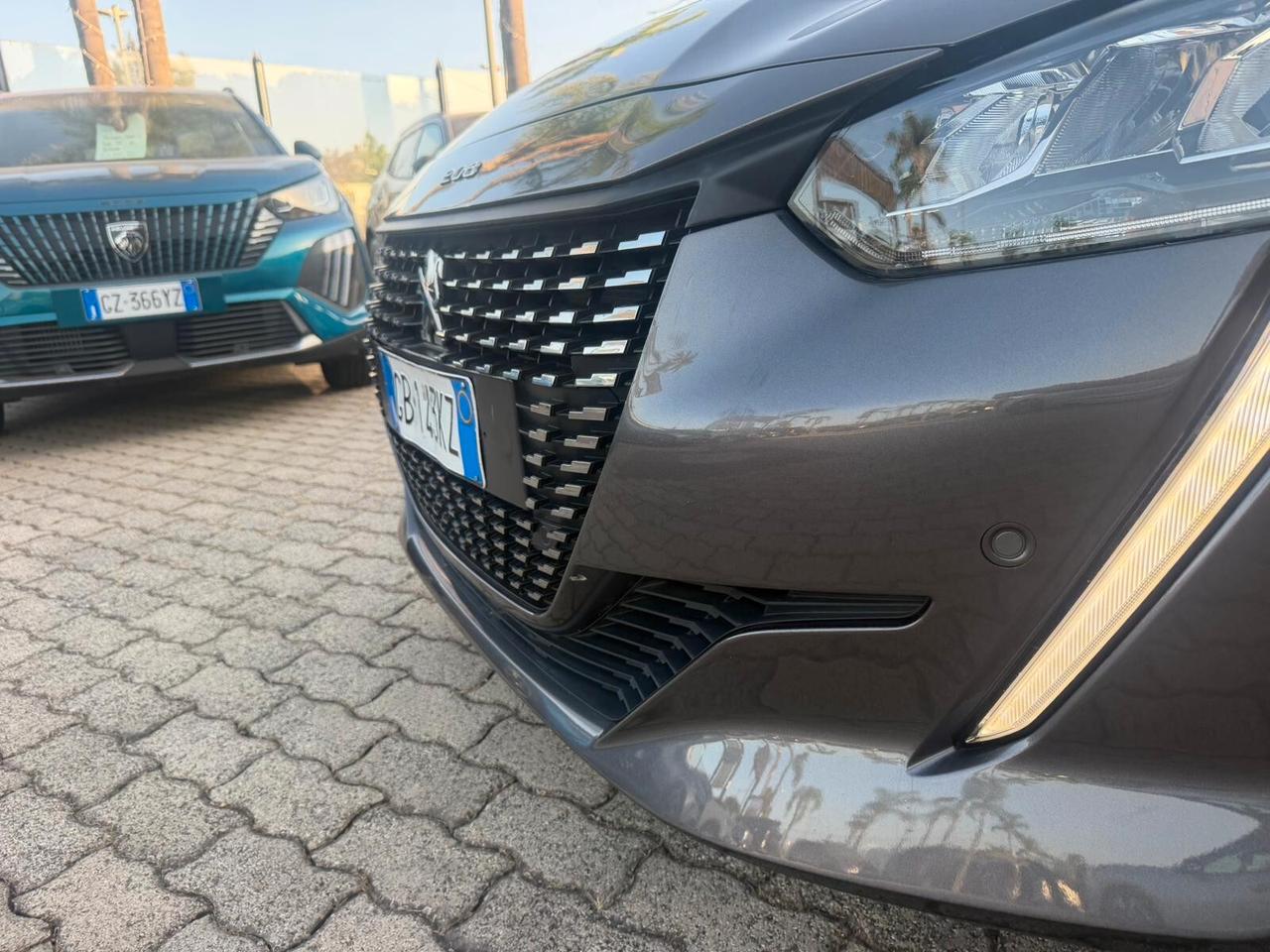 Peugeot 208 PureTech 100 Stop&Start 5 porte Allure