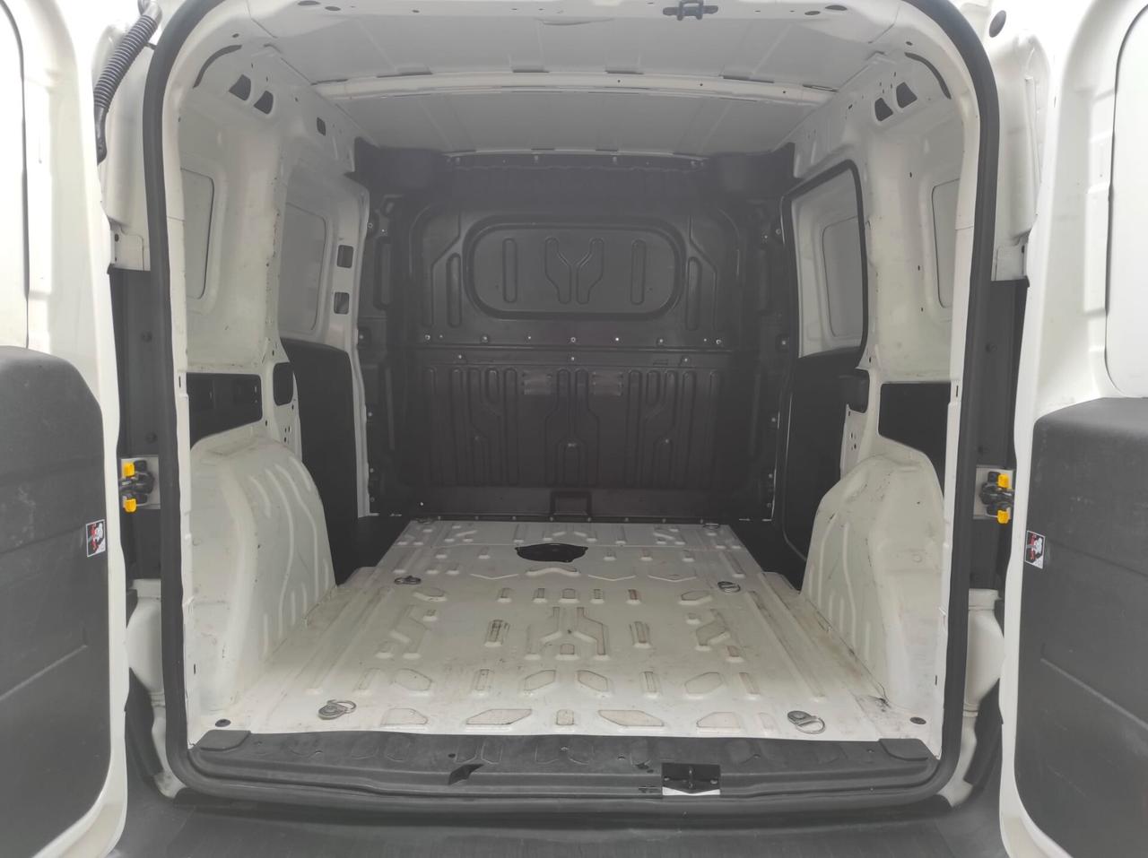 Fiat Doblo Doblò 1.6 MJT 105CV S&S PC-TN Cargo Business