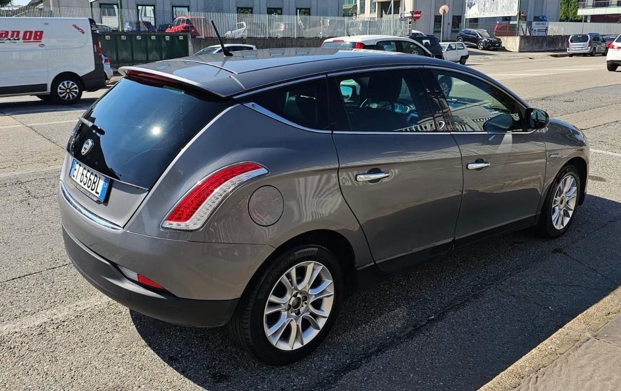 Lancia Delta 1.6 MJT DPF Gold