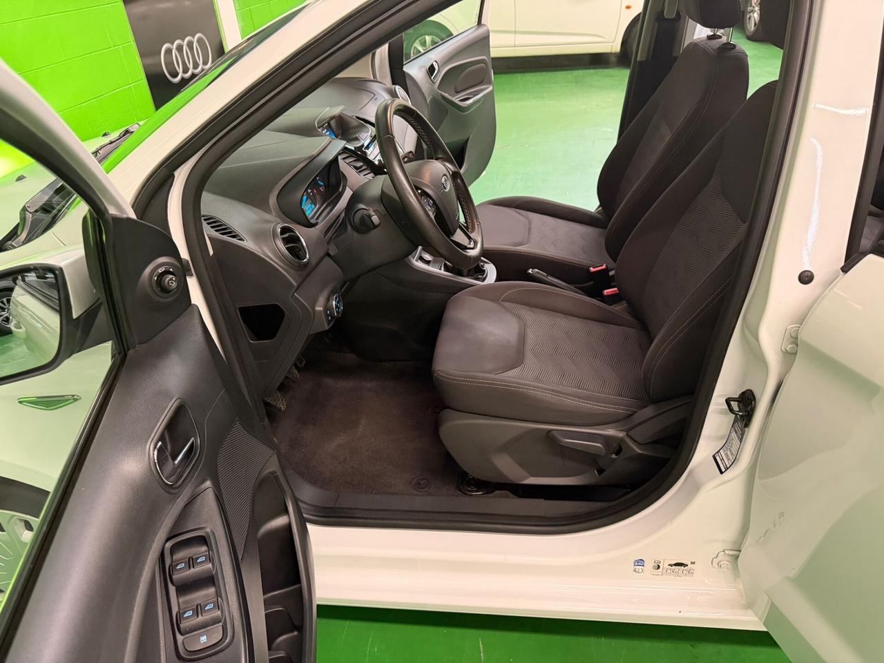 Ford Ka 1.2 Ti-VCT 85 CV Ultimate Color