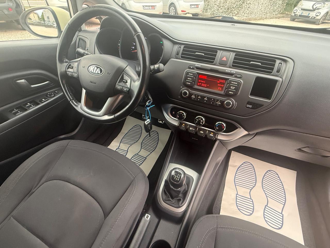 Kia Rio 1.4 CRDi 5p. Cool