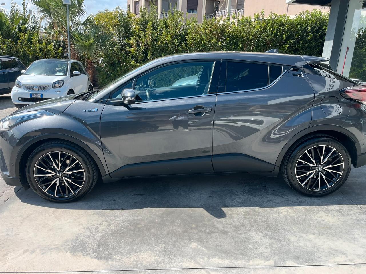 Toyota C-HR 1.8 Hybrid E-CVT Lounge