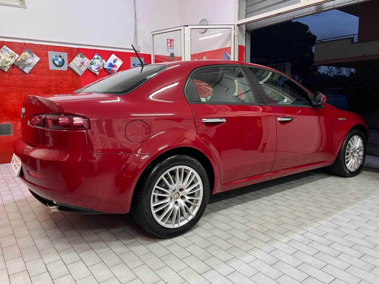 Alfa Romeo 159 1750 TBi Distinctive