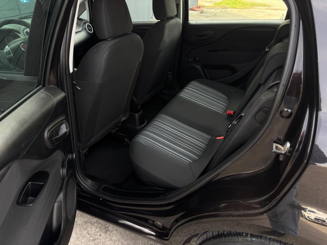 Fiat Punto Evo 1.3 Mjt. neopatentati. Garanzia