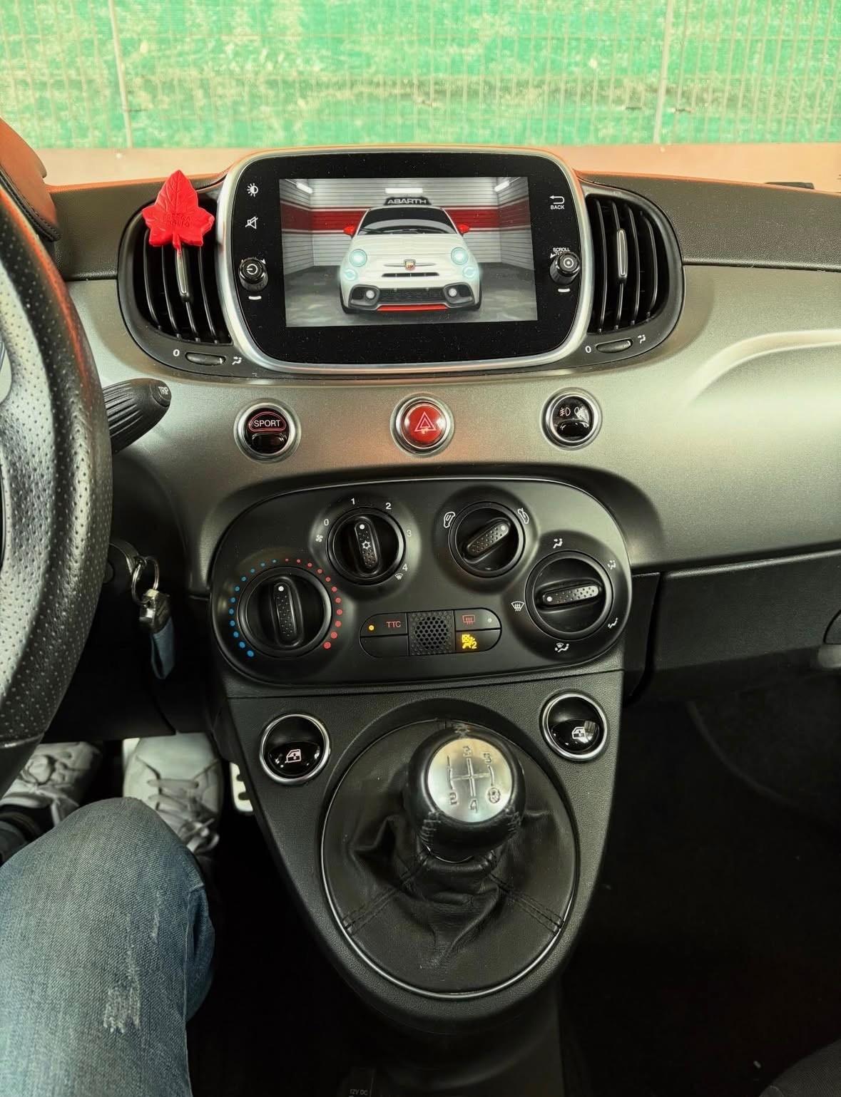 Abarth 595 1.4 Turbo T-Jet 160 CV Pista