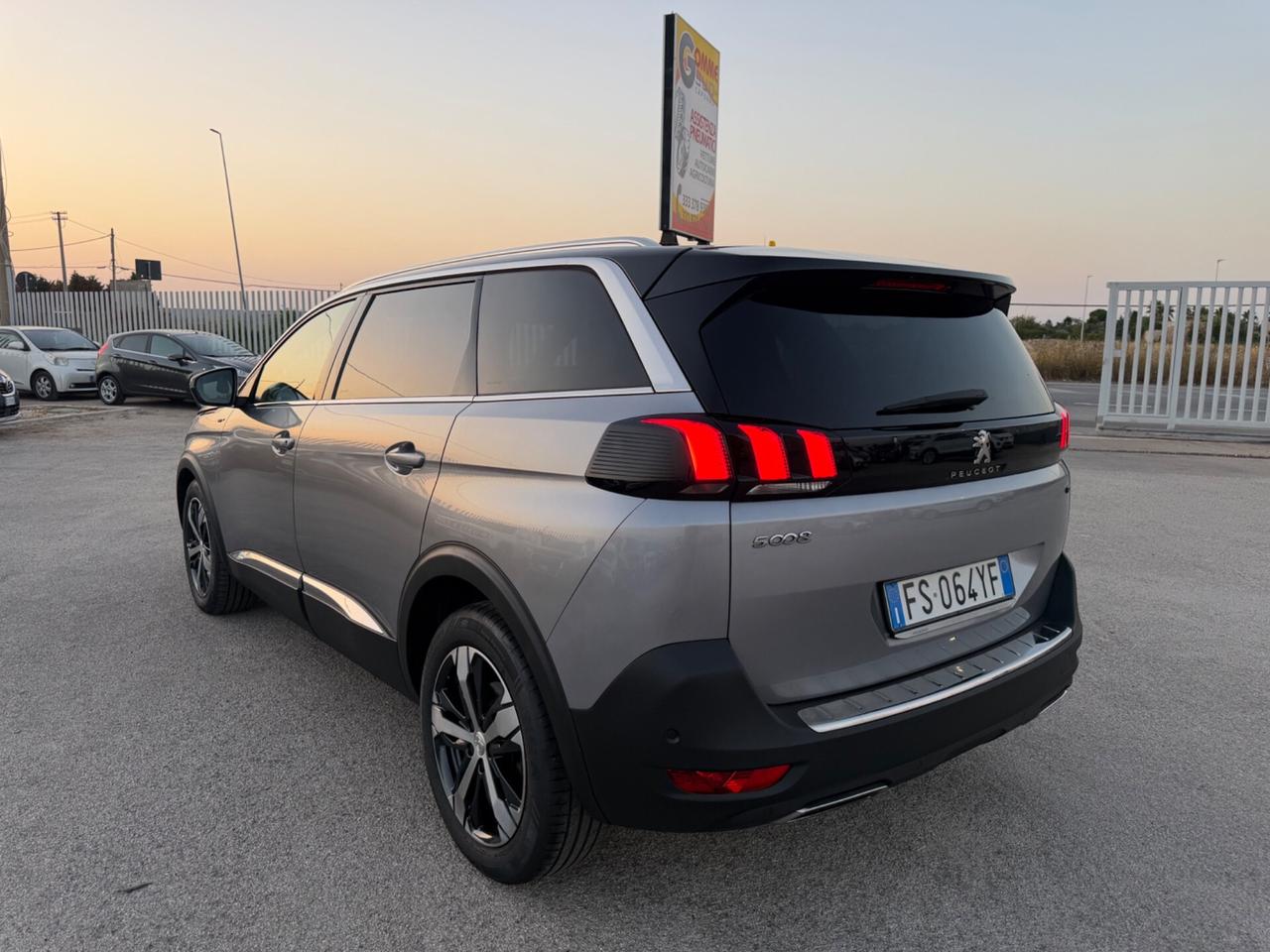 PEUGEOT 5008 2.0 HDI 180 CV GT FULL LED TETTO MY19