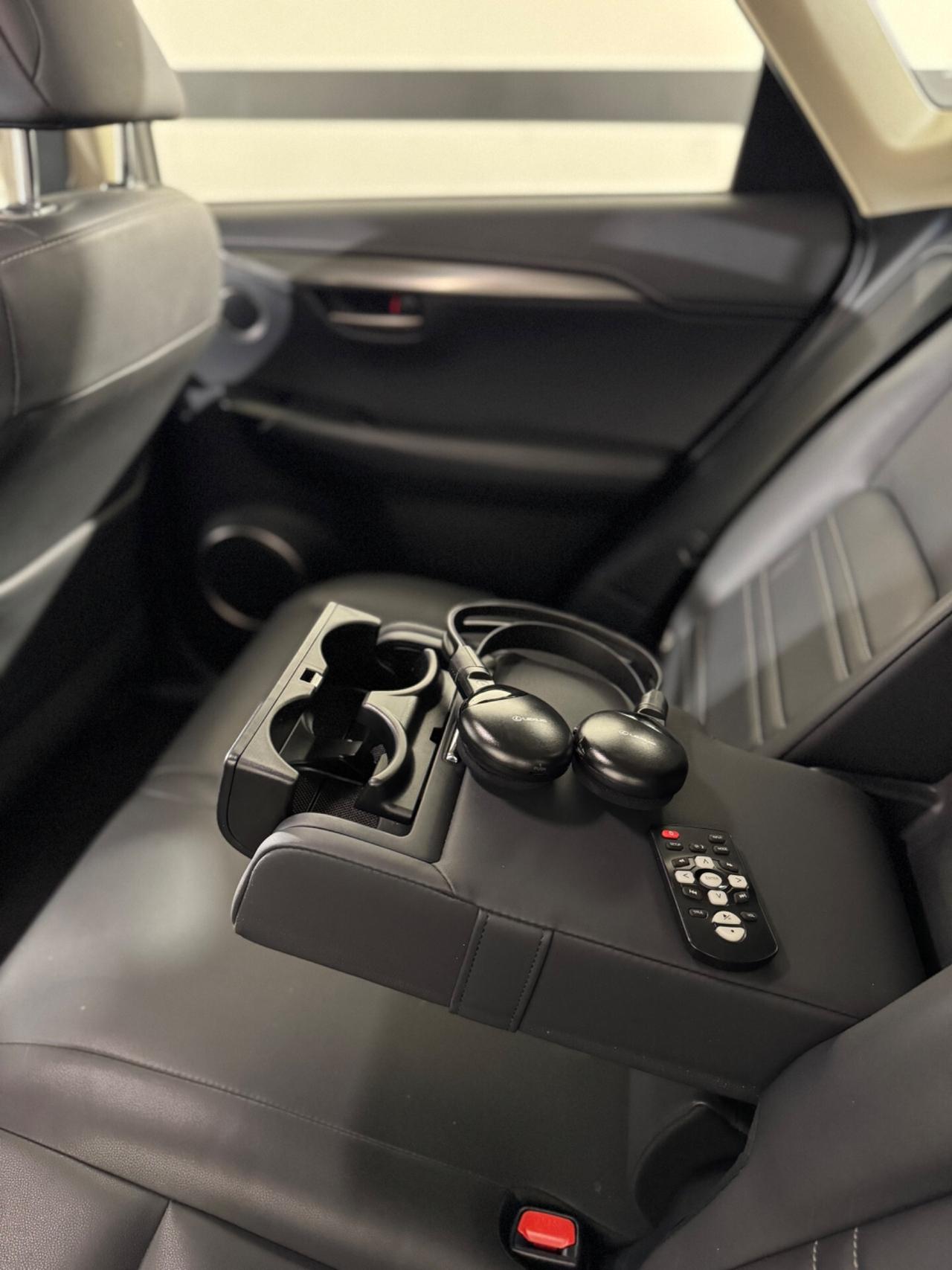 Lexus NX 300h Hybrid 4WD Luxury TAGLIANDI CERTIFICATI LEXUS