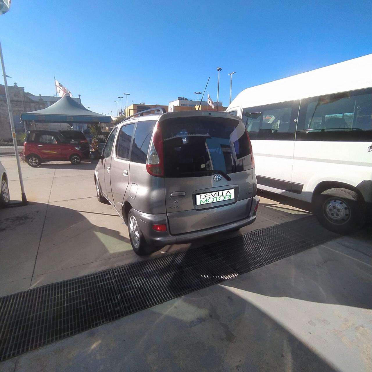 Toyota Yaris Verso 1.4 Tdi D-4D cat Sol '03