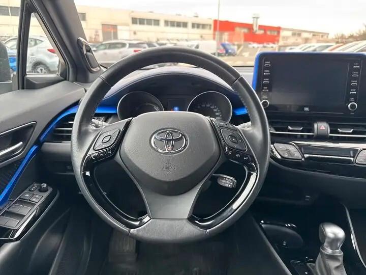 Toyota C-HR 2.0 Hybrid E-CVT STYLE