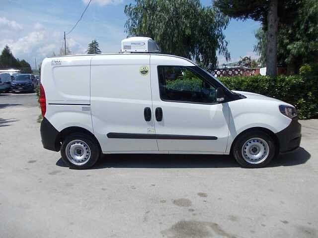 Fiat Doblò 1.6 Mjtd isotermico strada/rete