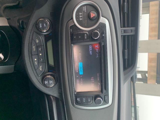 TOYOTA Yaris 1.0 5 porte Lounge