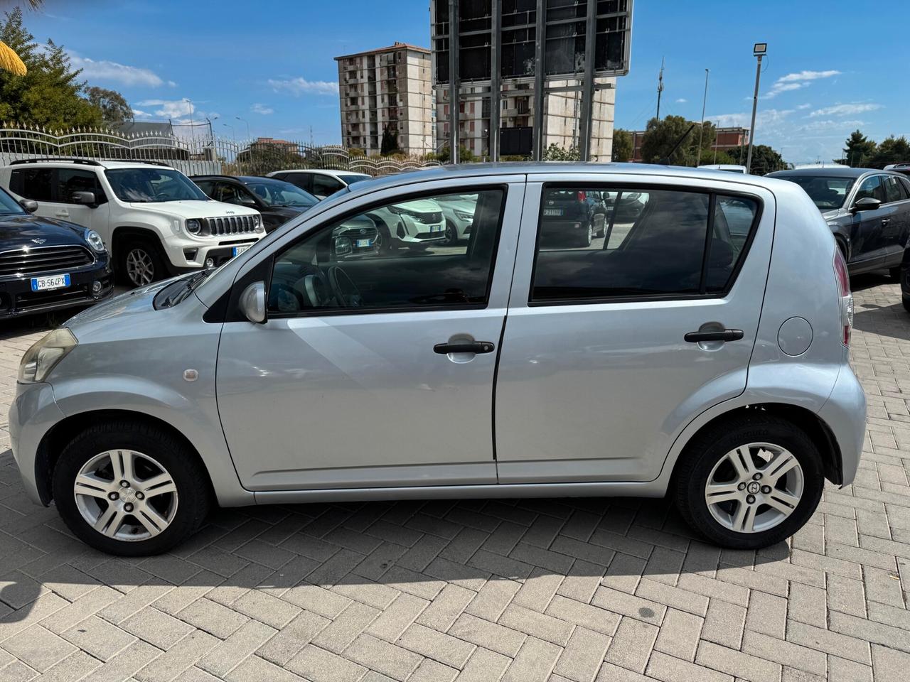 Daihatsu Sirion 1.0 69cv
