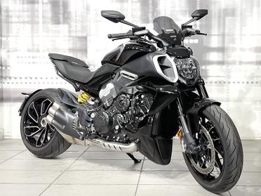 Ducati Diavel V4