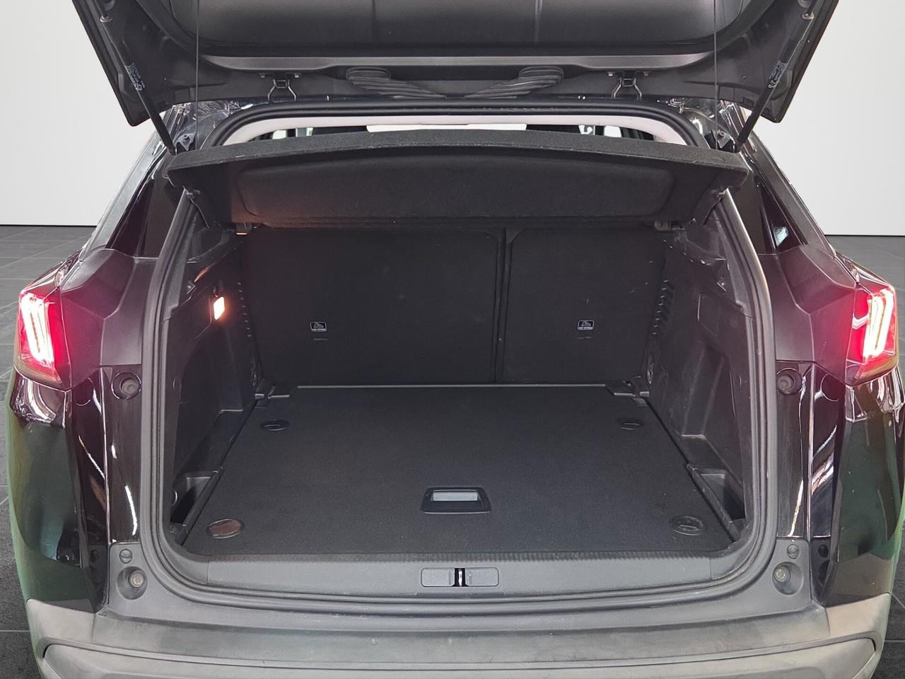 AUTOCARRO N1 Peugeot 3008 BlueHDi 130 S&S Active Pack