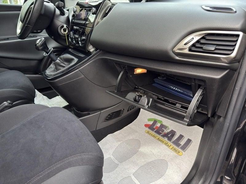 Lancia Ypsilon Ypsilon 5 porte 1.2 69cv Gold