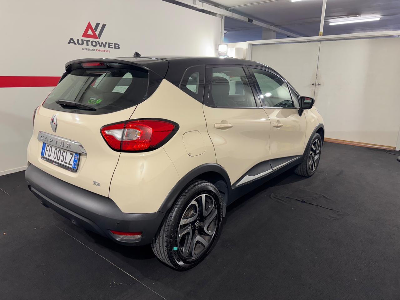 Renault Captur TCe 90 CV Energy Intens EURO 6B Full Optional