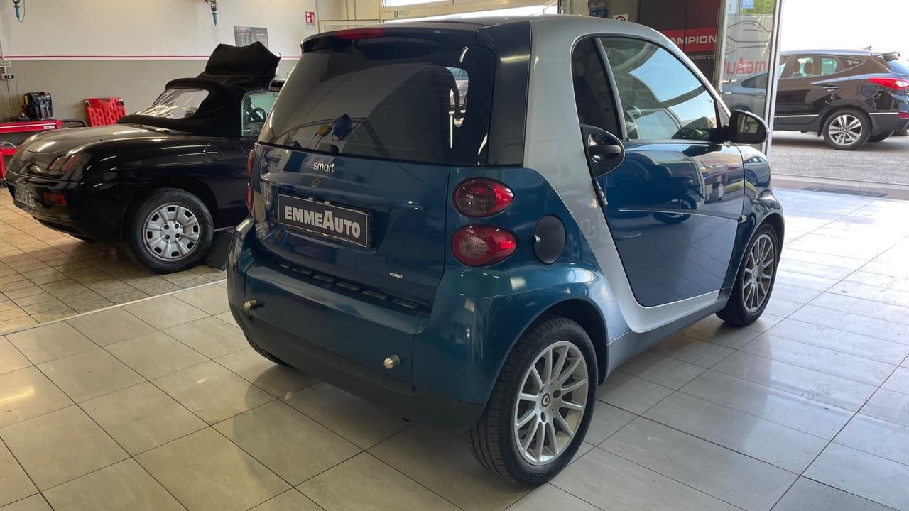 Smart ForTwo 1000 52 kW coupé passion