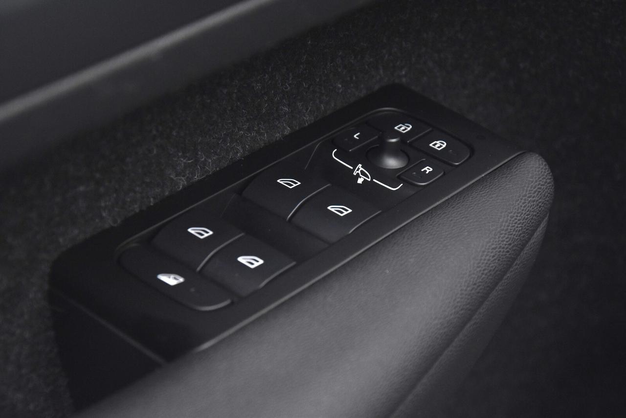 Volvo XC40 T5 Recharge Plug-in Inscription Expression