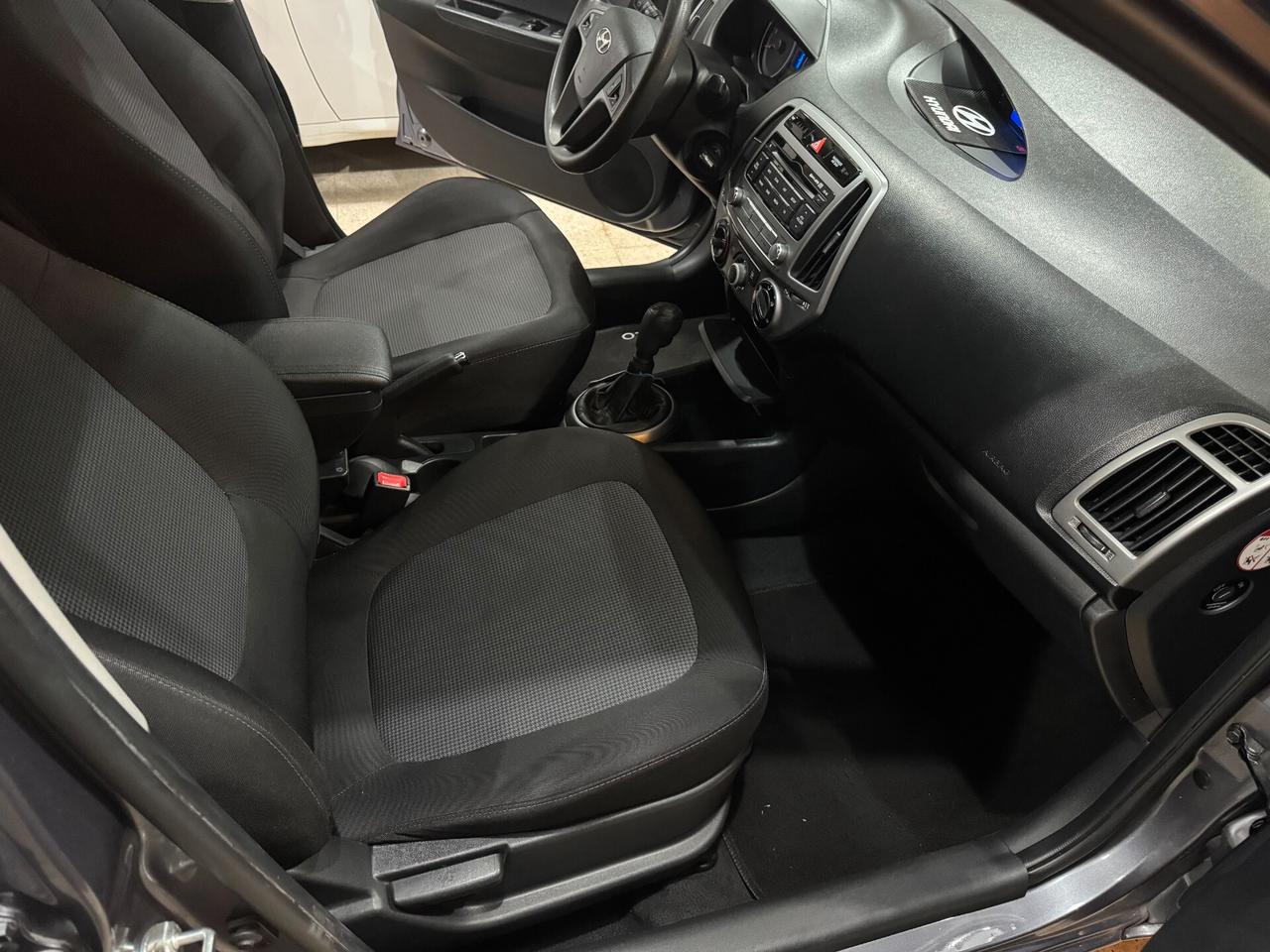 Hyundai i20 1.1 CRDi 12V 5 porte Comfort OK NEOPATENTATI