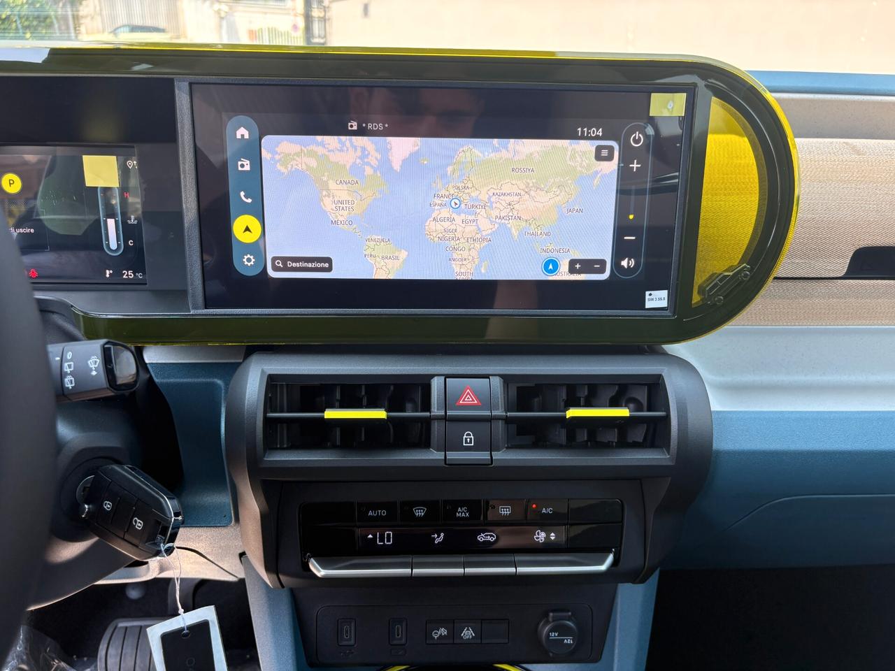 NEW Fiat Grande Panda 1.2 Hybrid 110 CV S&S LA PRIMA AUTOMATIC