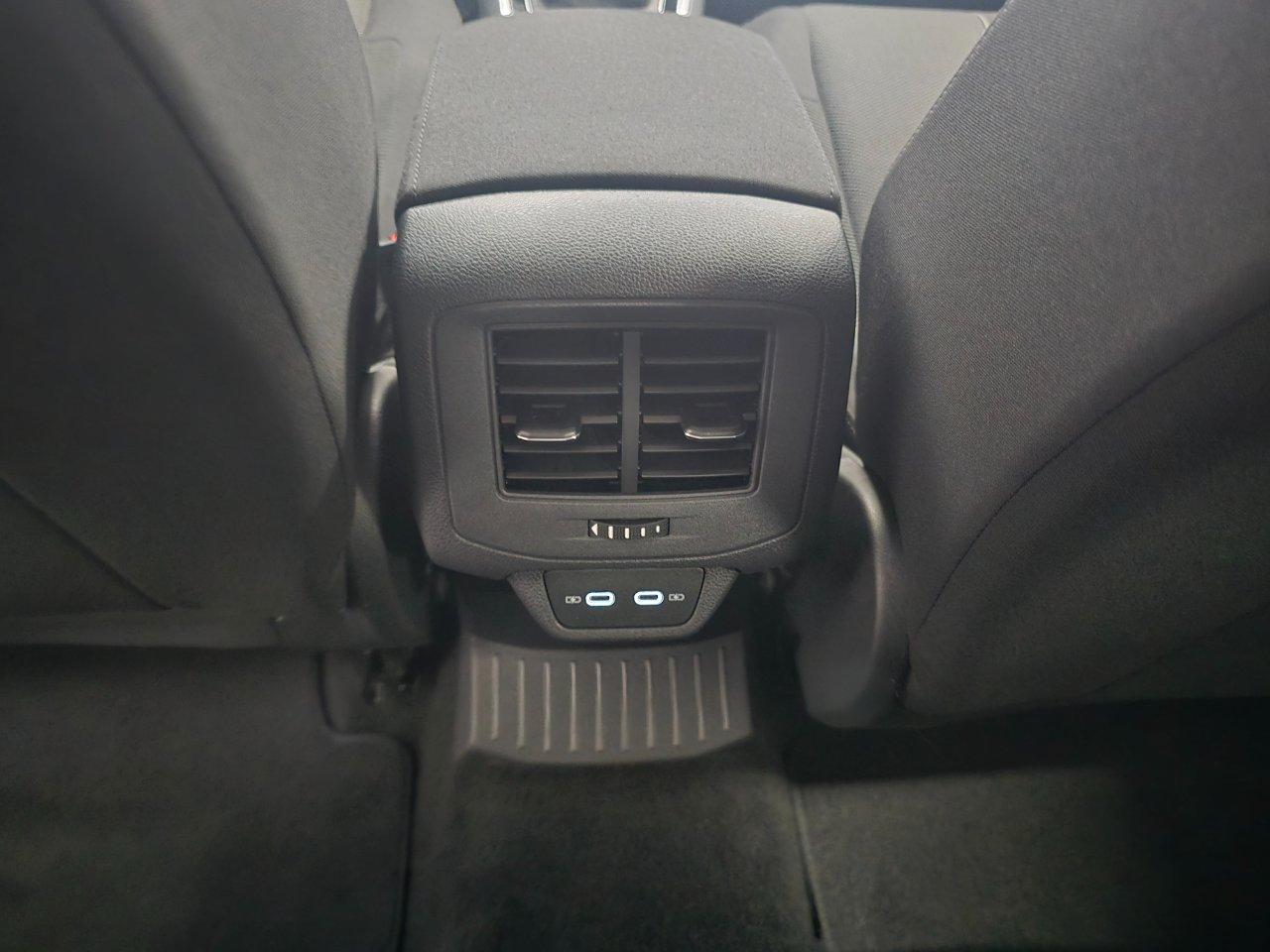 Volkswagen T-Roc 1.0 tsi Life 110cv