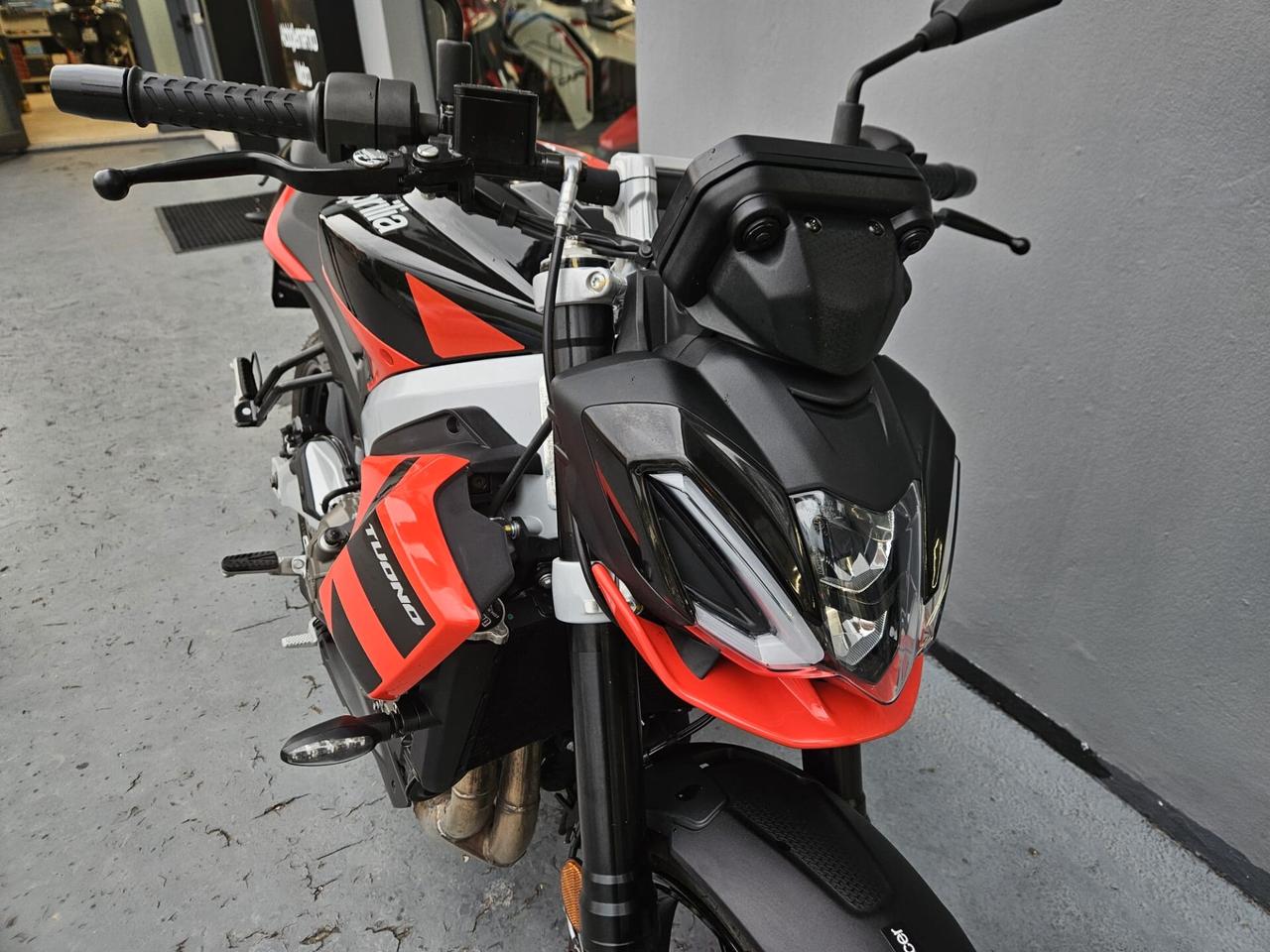 Aprilia Tuono 457 - 2025