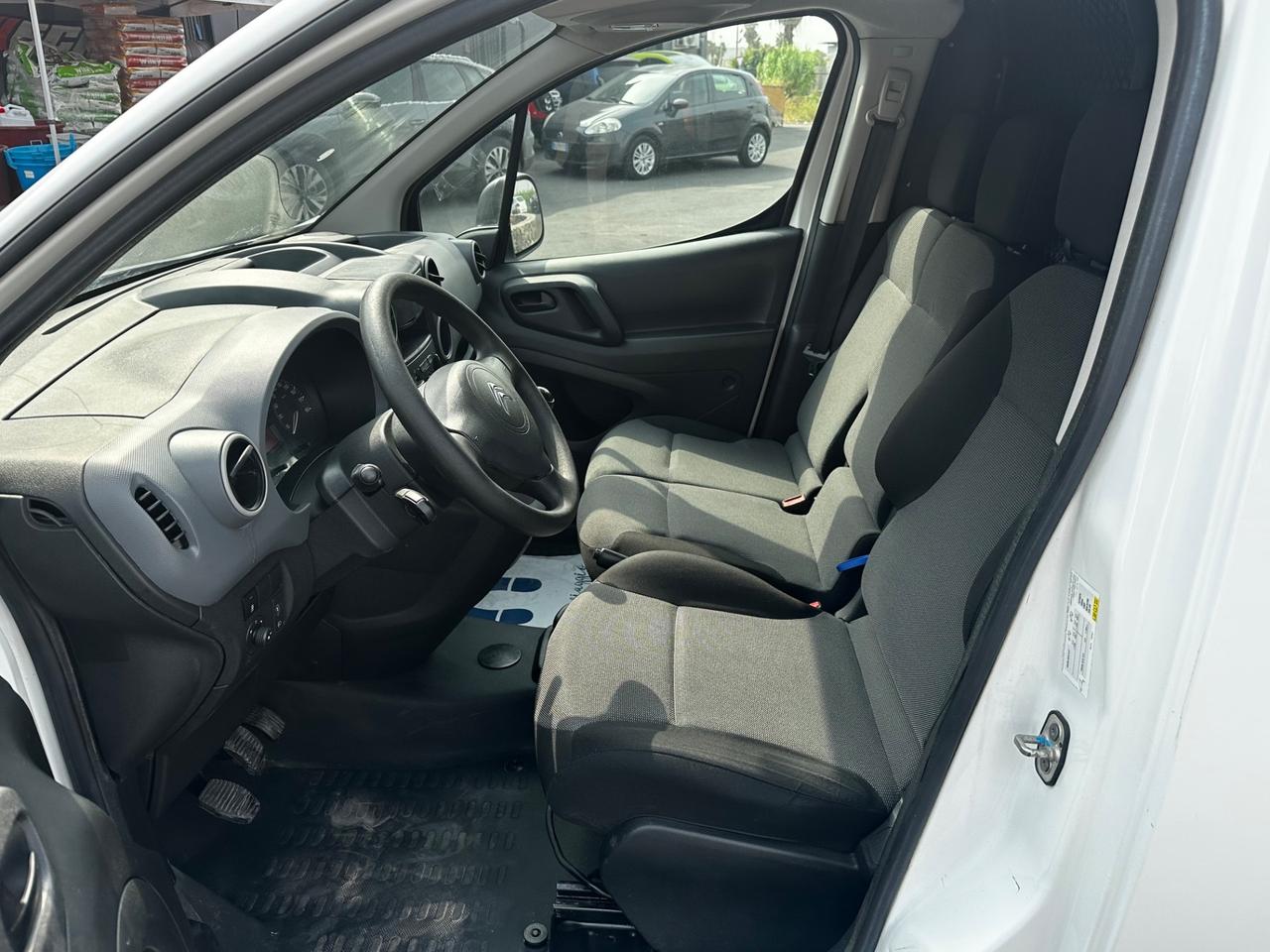 Citroen Berlingo maxi uso alimenti