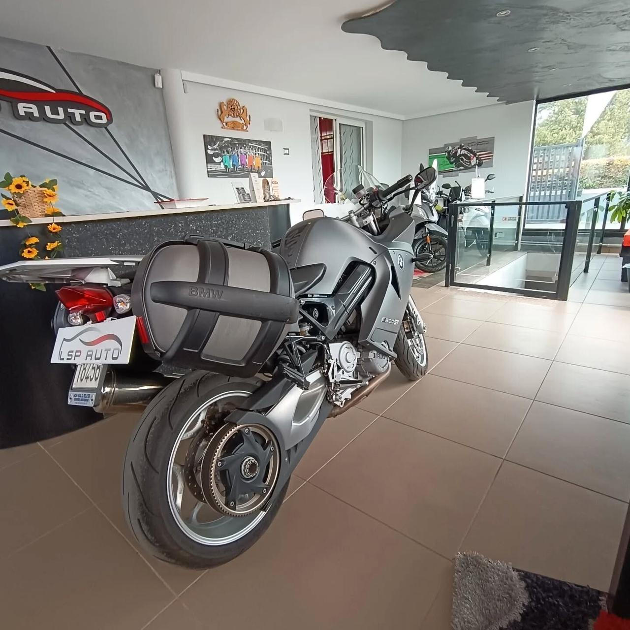 Bmw F 800 ST SOLI 2.990€