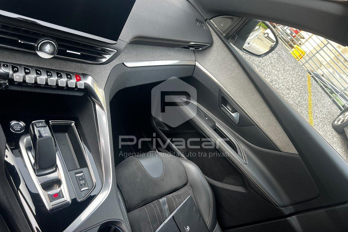 PEUGEOT 3008 Hybrid 225 e-EAT8 Allure Pack