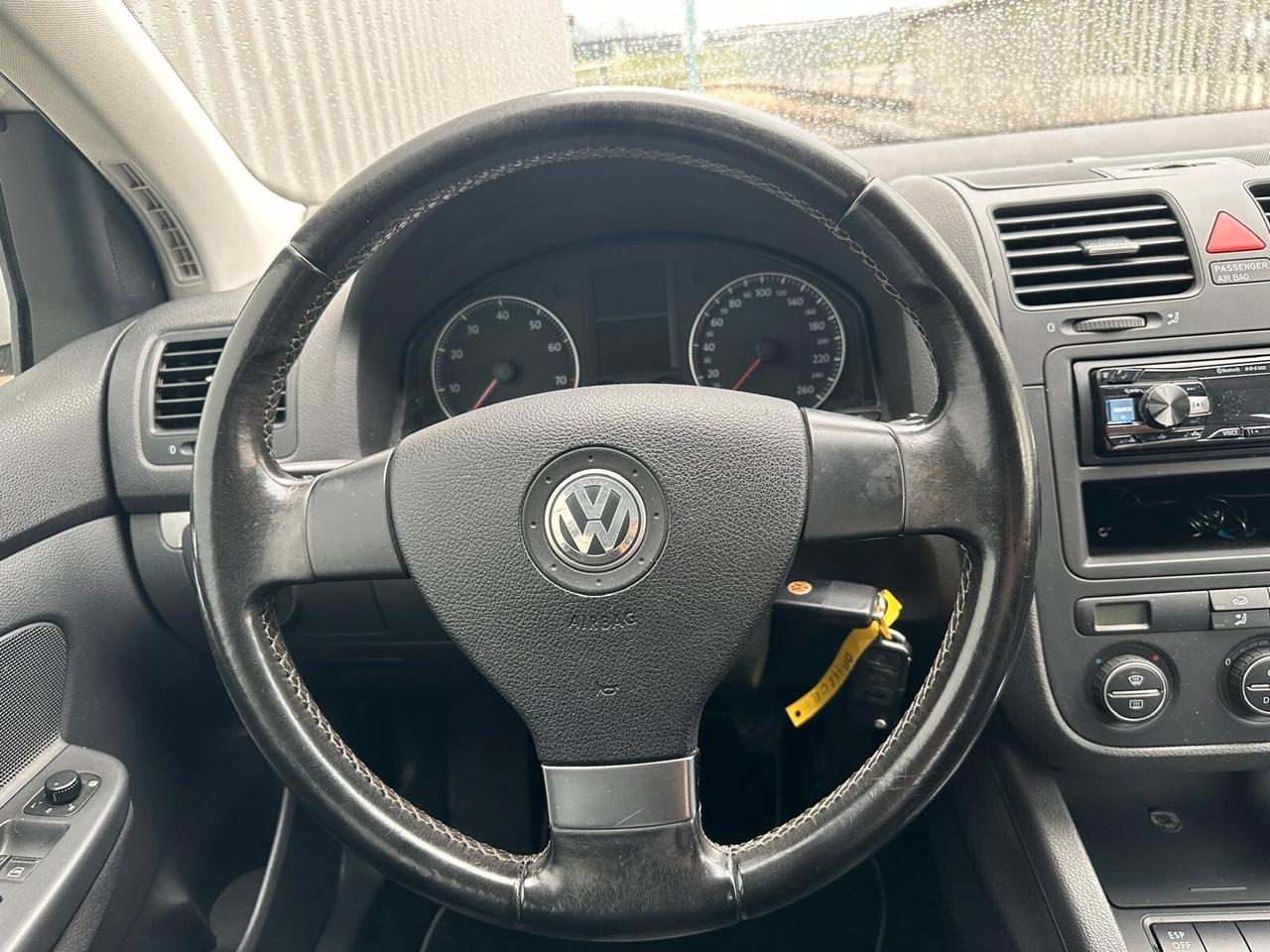 Volkswagen Golf 1.6 5p. Comfortline