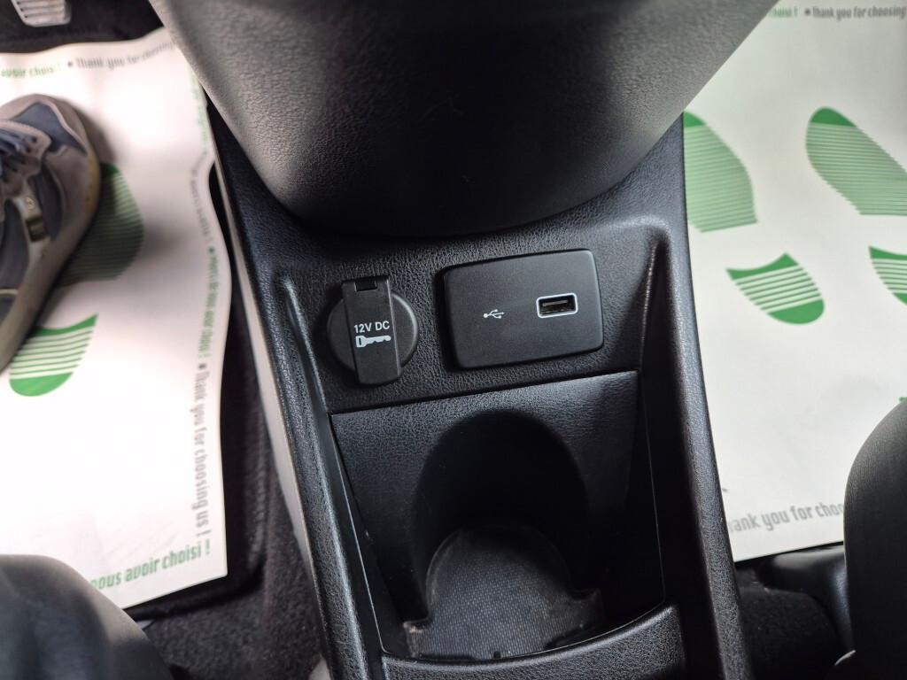Lancia Ypsilon 1.0 FireFly 5 porte Hybrid Ecochic