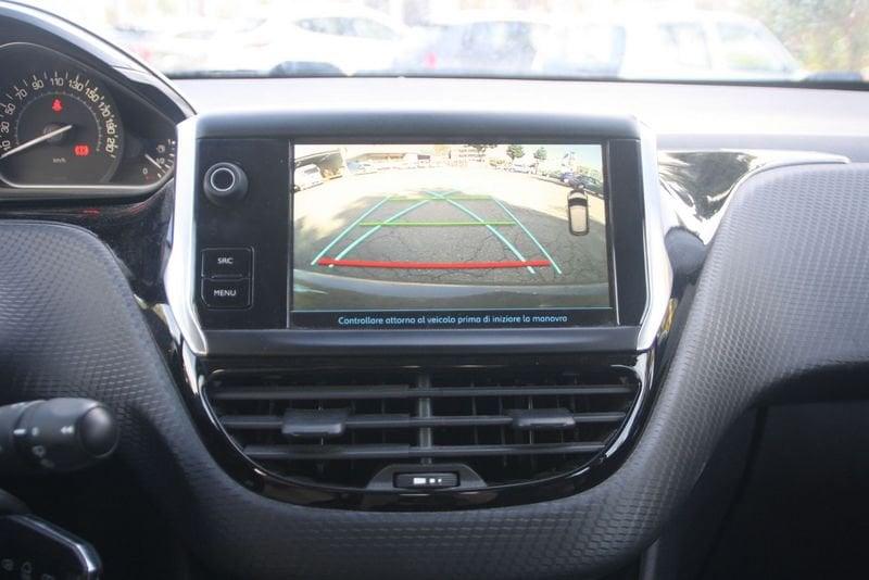 Peugeot 208 Allure PureTech 82cv