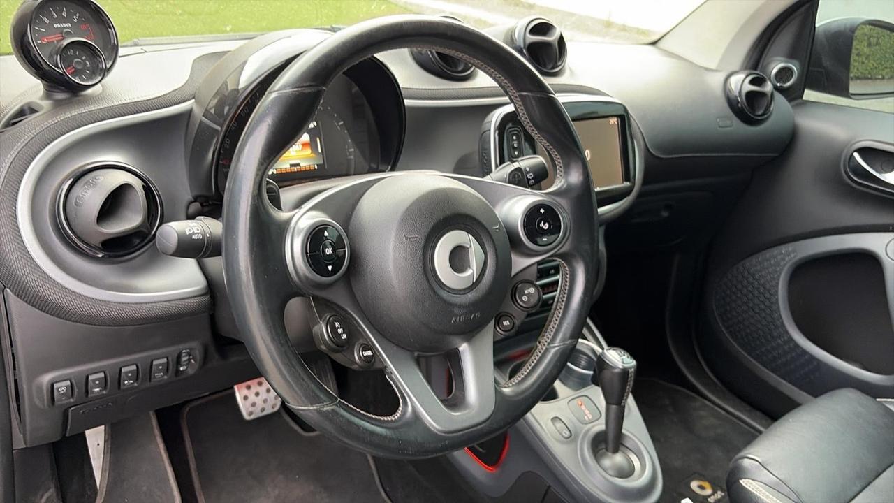 Smart ForTwo Benzina Pack Brabus Cambio Automatico navi pelle