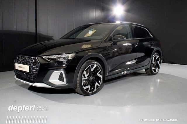 Audi A3 Allstreet 35 TFSI S tronic Identity Contrast mhev