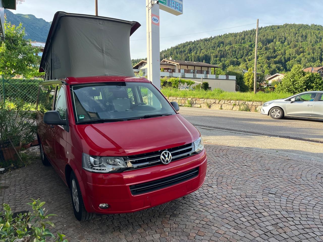 Volkswagen California T5 2.0TDI BEACH AUTOCARAVAN