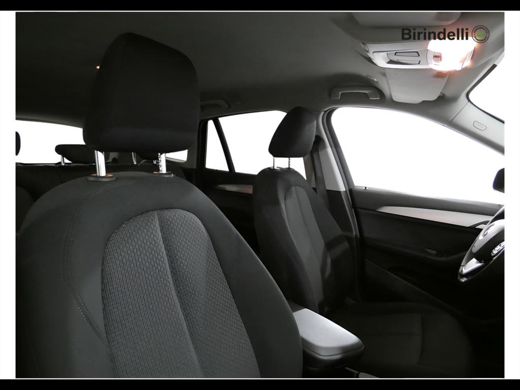 BMW X1 (F48) - X1 sDrive18d Business Advantage