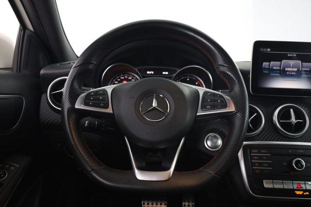 MERCEDES-BENZ A 180 A 180 d Automatic Premium
