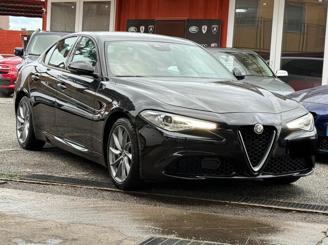 Giulia 2.2 Turbodiesel 160 CV AT8 B-Tech-unipro-rate-