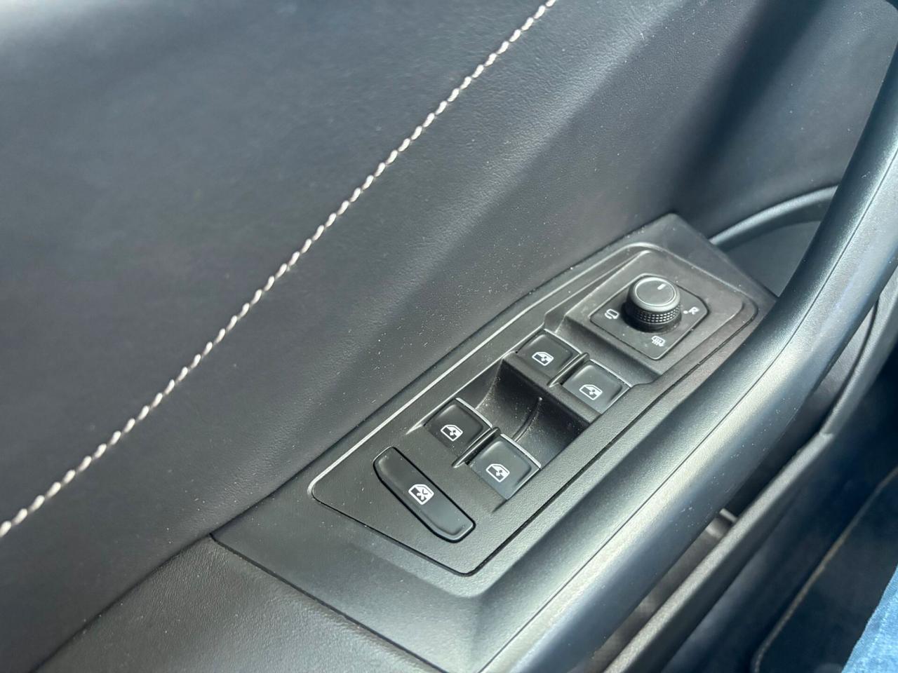 Volkswagen T-Roc 2.0 TDI SCR 150 CV DSG R-Line