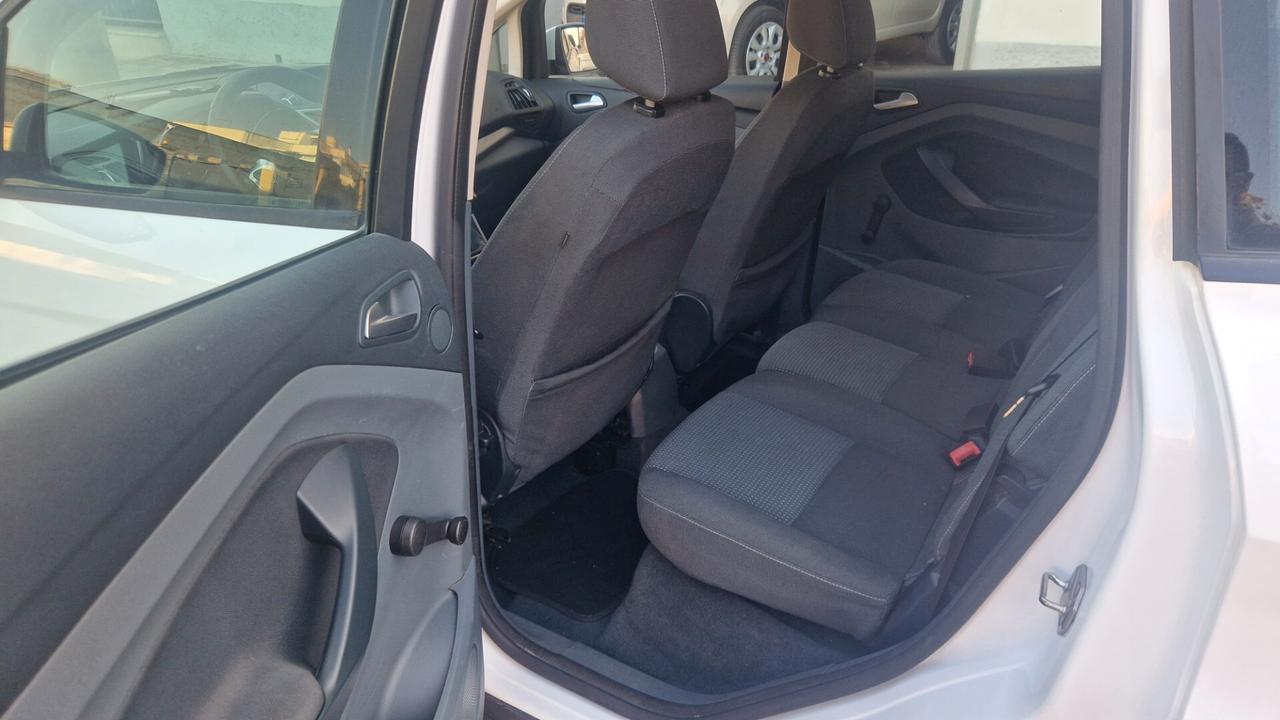 Ford C-Max 1.6 TDCi 115CV Plus