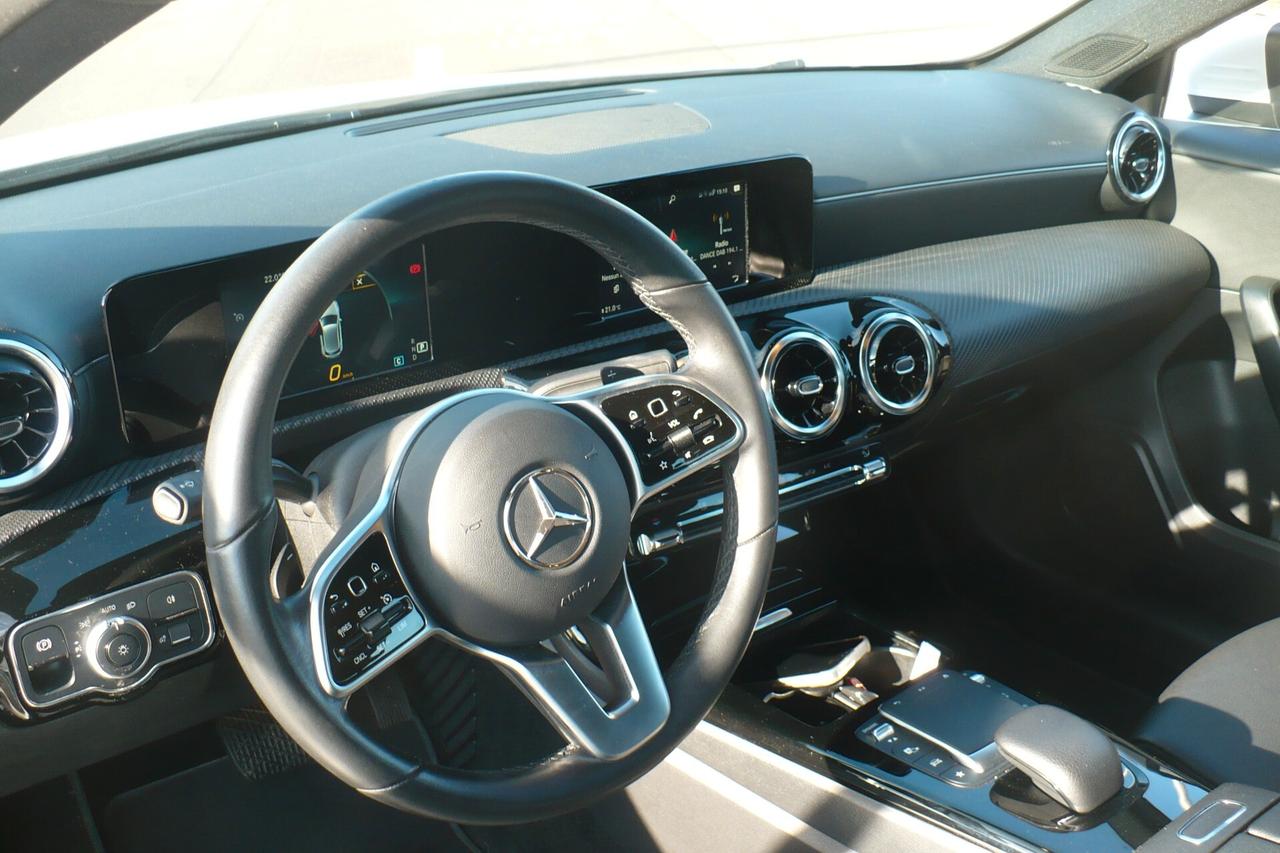Mercedes-benz A 180 d Automatic Business Extra