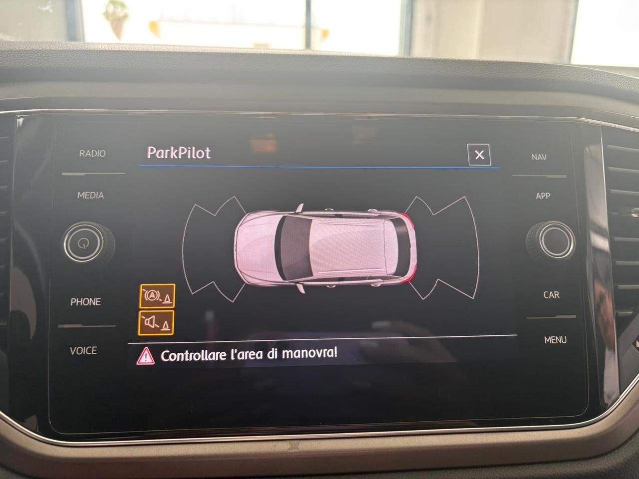 Volkswagen T-Roc 2.0 TDI SCR 150 CV DSG Business BlueMotion Technology