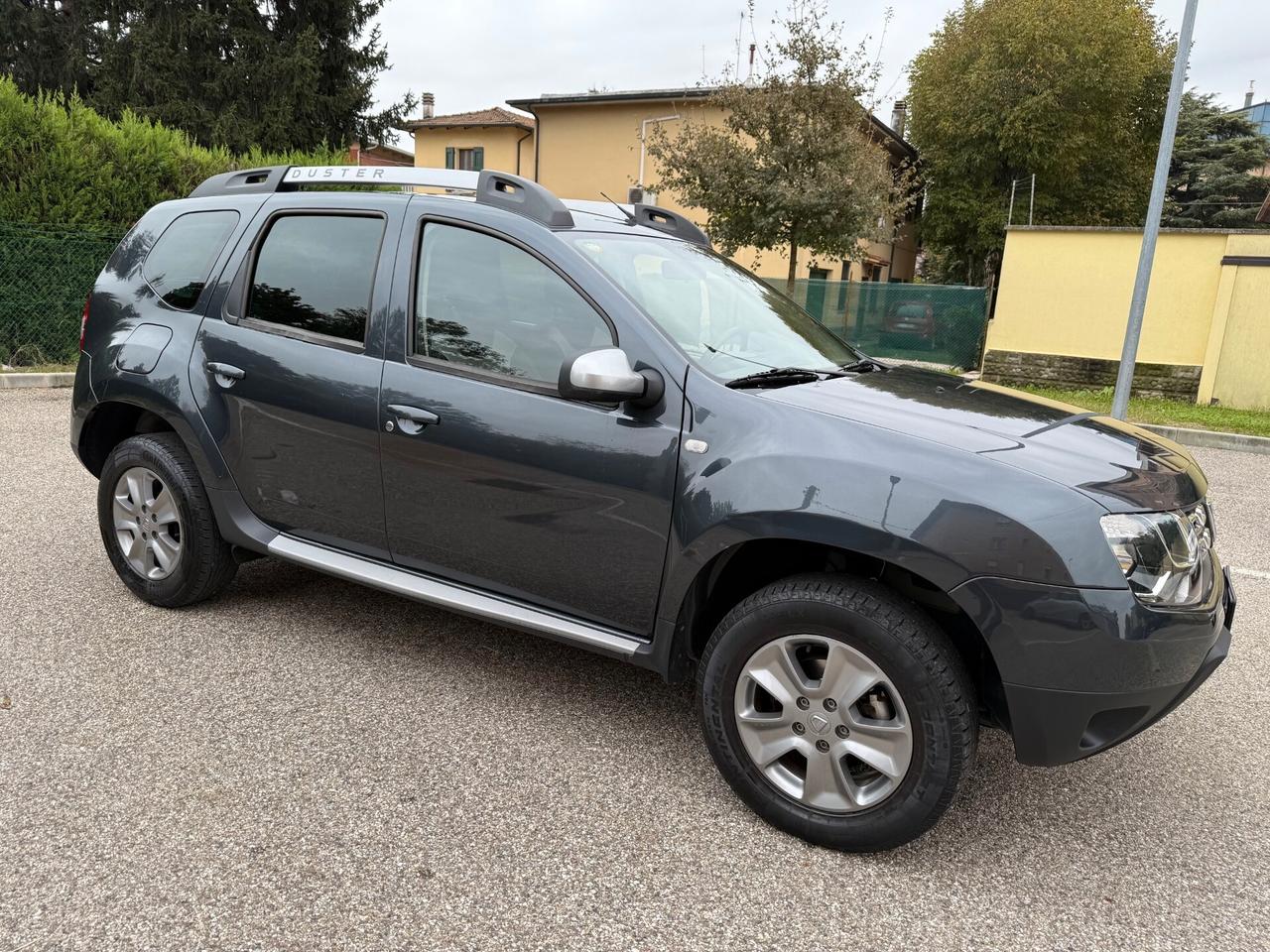 Dacia Duster 1.5 dci - NAV. - 12 MESI DI GARANZIA -