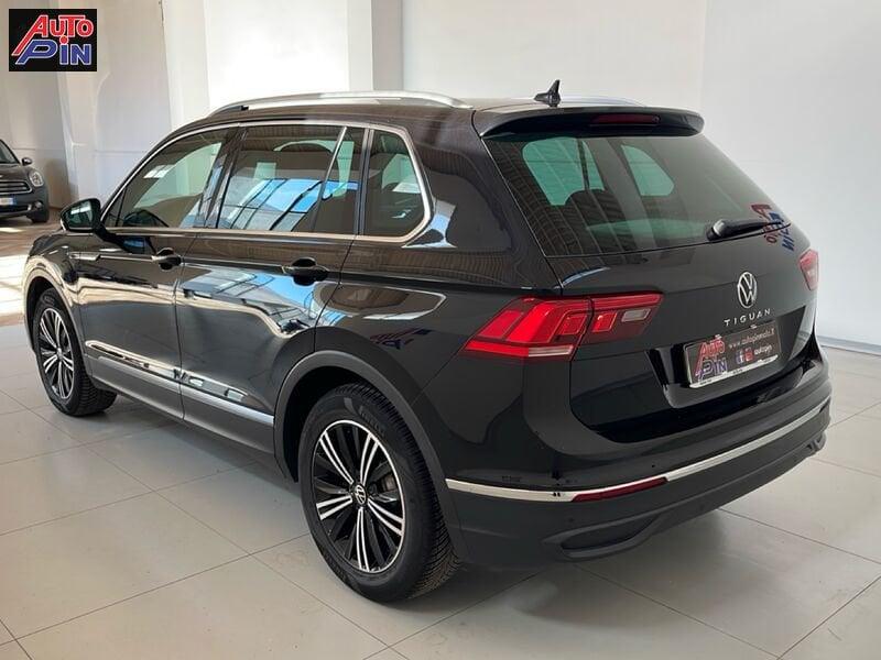 Volkswagen Tiguan 2.0 TDI SCR 110KW Life DSG **PREZZO VERO**