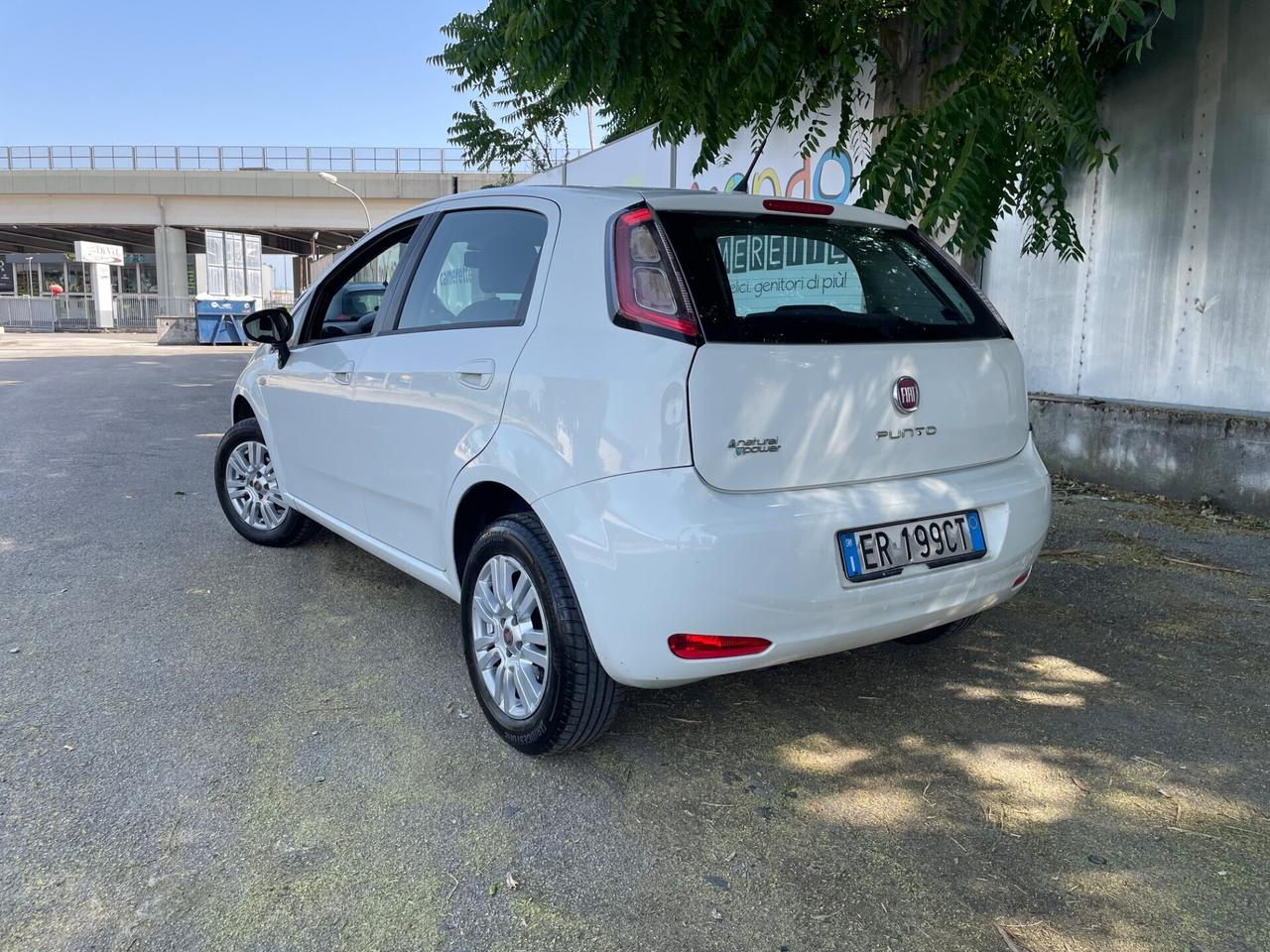 Fiat Punto Easy 1.4 Natural Power Super Full 2014