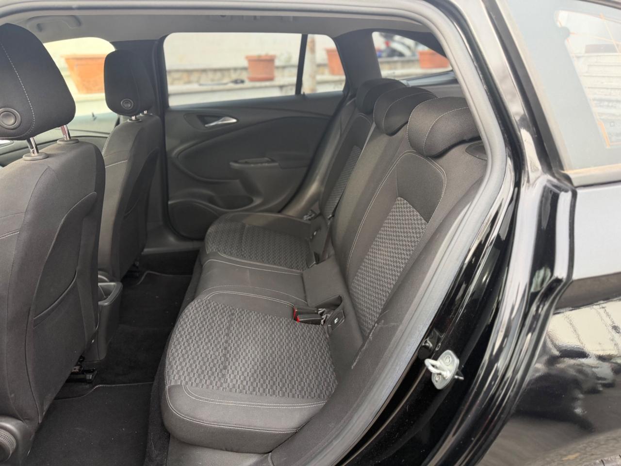 Opel Astra 1.6 CDTi 110CV Start&Stop 5 porte Business