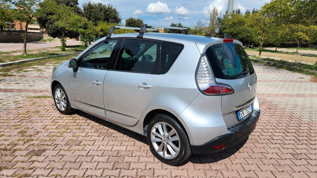 Renault Scenic Scénic XMod 1.5 dCi 110CV S&S Bose